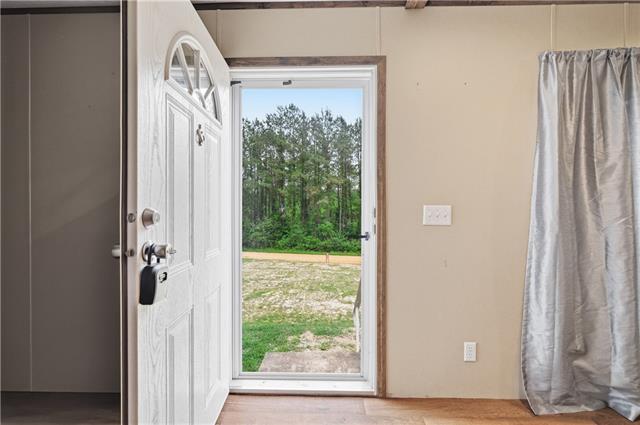888 Dyson Creek Road Pollock, LA 71467 - Photo 5 of 28