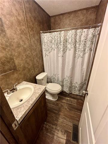 888 Dyson Creek Road Pollock, LA 71467 - Photo 10 of 15