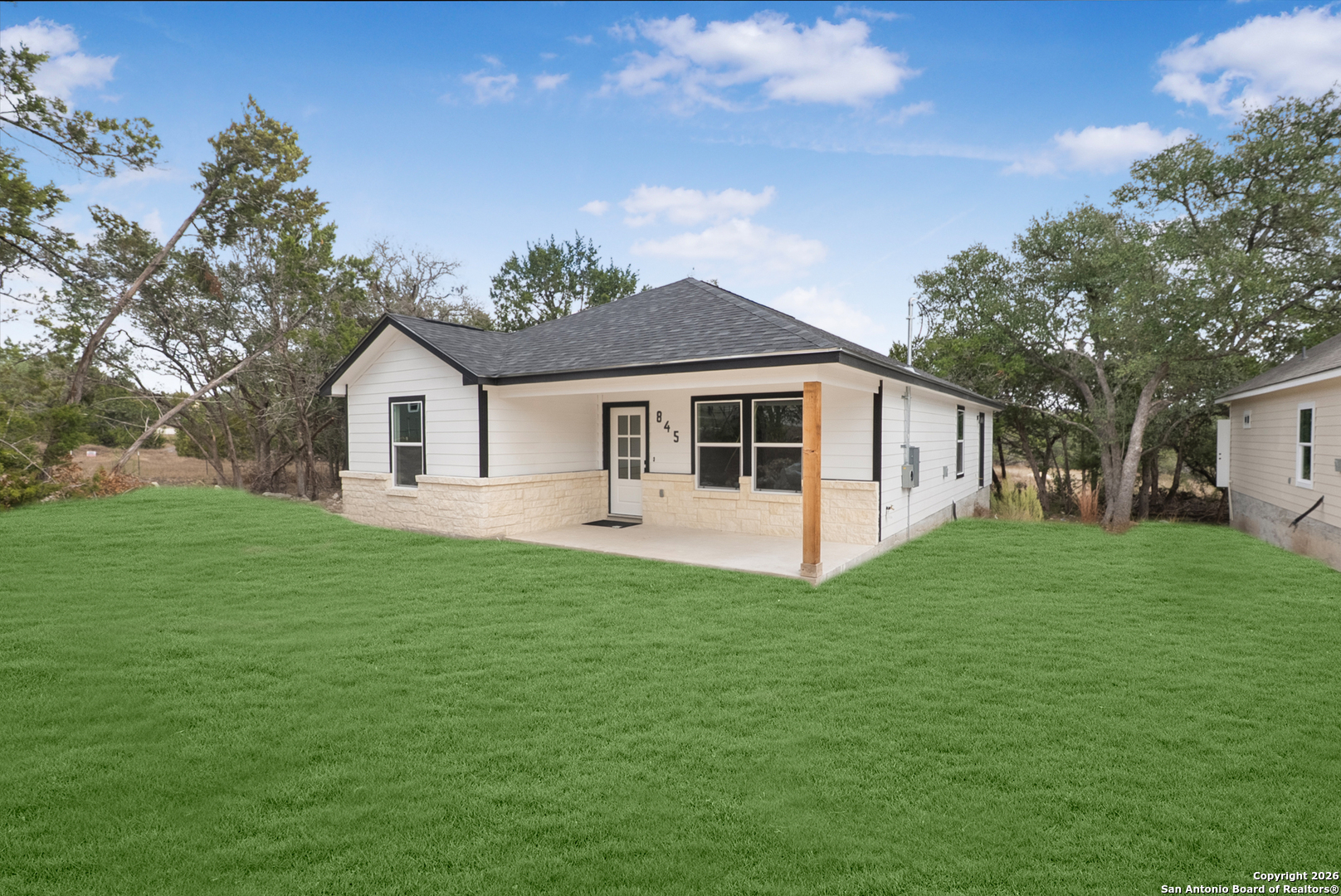 845 Tee Drive Spring Branch, TX 78070 - Photo 2 of 29