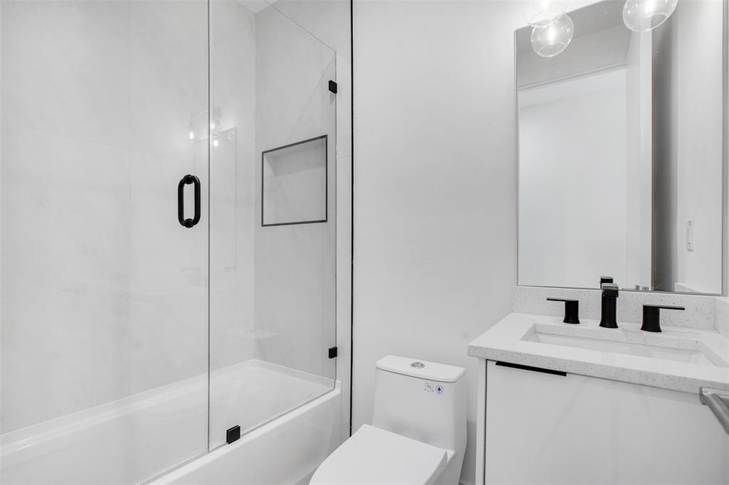 1133 Northeast 18th Court, Unit 1133 Fort Lauderdale, FL 33305 - Photo 5 of 22