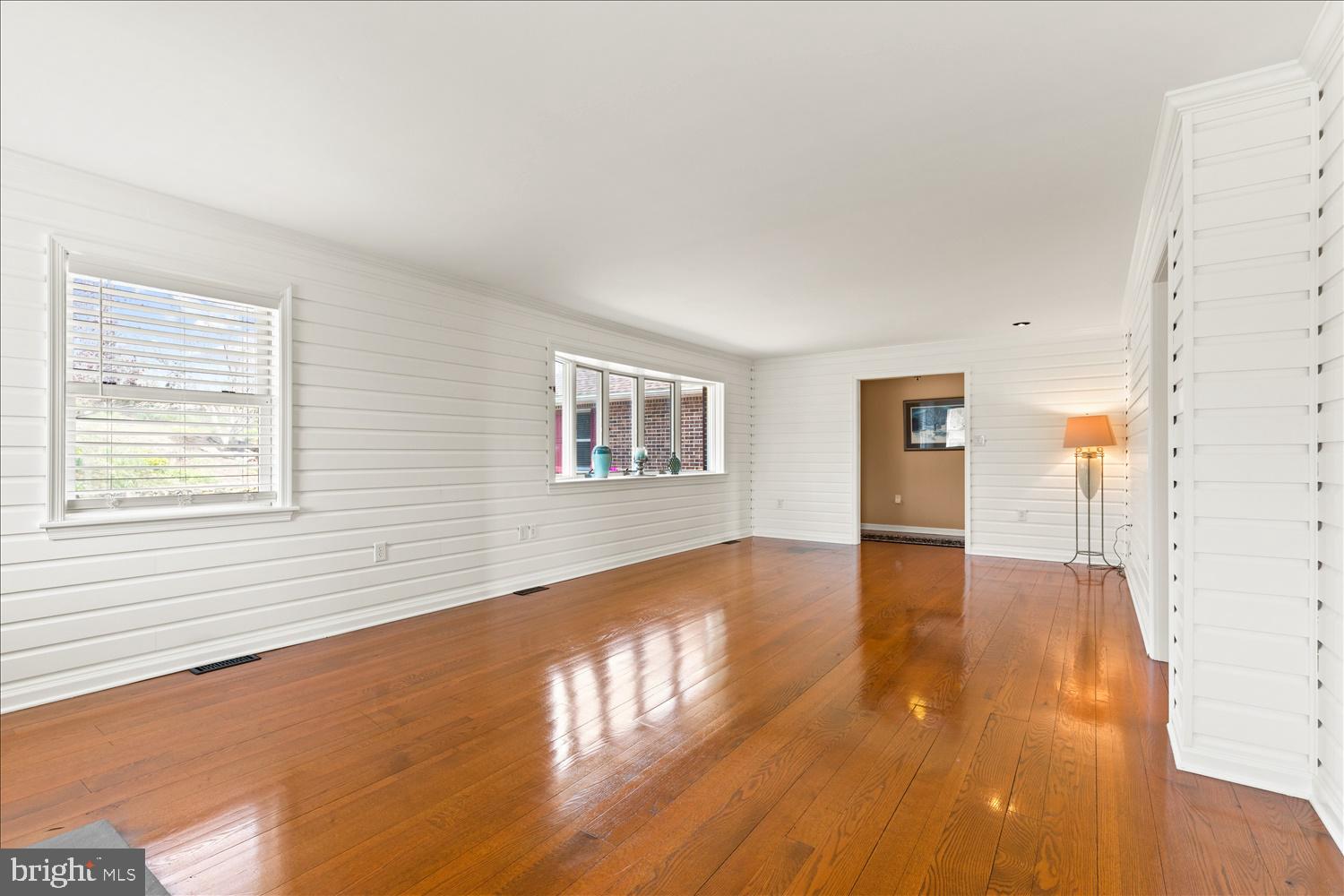 108 Walnut Run Road Landenberg, PA 19350 - Photo 7 of 71 Living Room