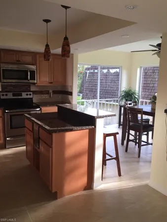 $3,400 | 1860 Bald Eagle Drive, Unit 403B, Naples, FL 34105