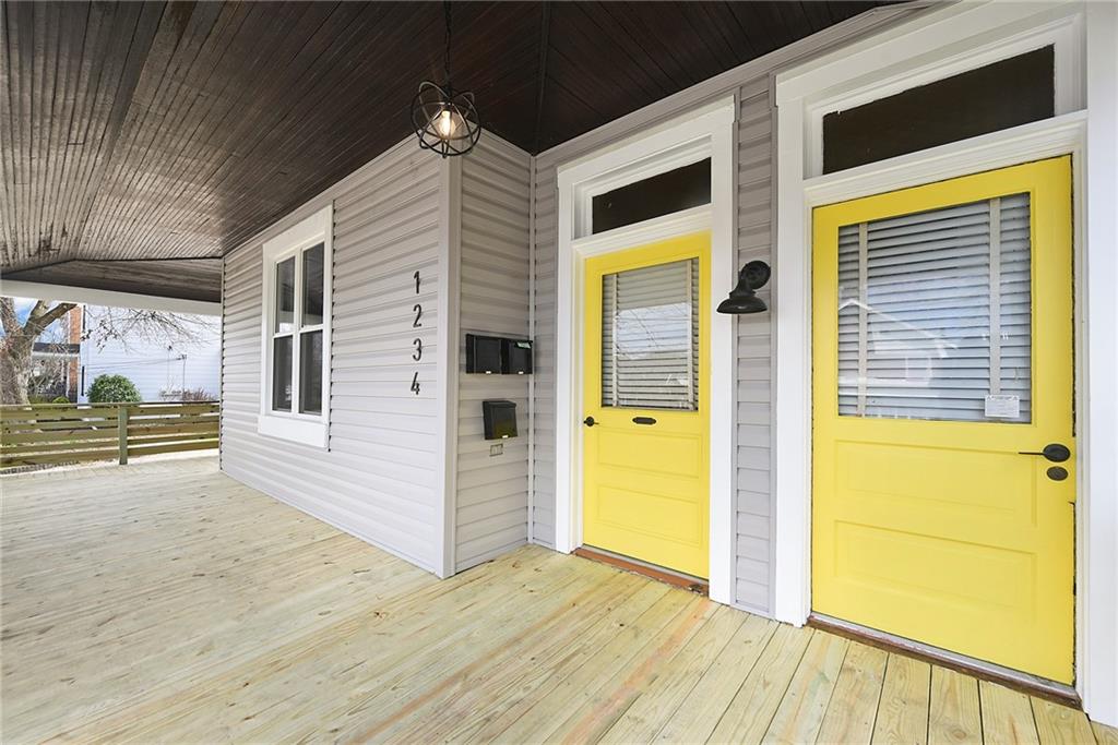 1234 Ridge Avenue Coraopolis, PA 15108 - Photo 2 of 25