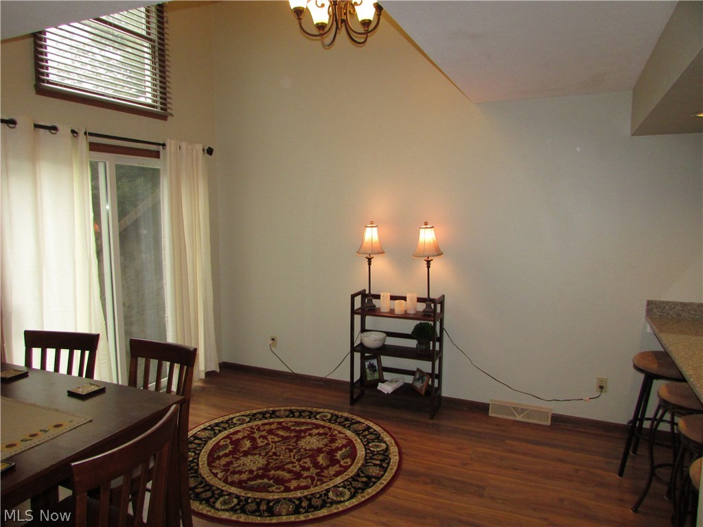 1898 Lillian Road Stow, OH 44224 - Photo 6 of 18 Gallery Image 6