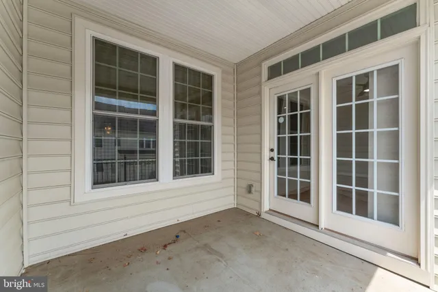 $3,642 | 42524 Rowderbury Square, Chantilly, VA 20152