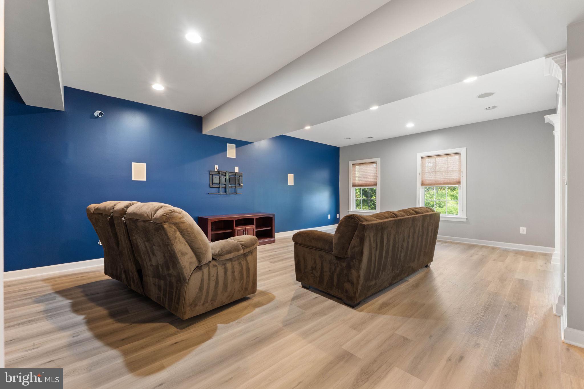 42524 Rowderbury Square Chantilly, VA 20152 - Photo 3 of 73 Rec room