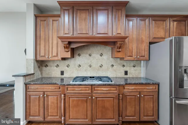 $3,642 | 42524 Rowderbury Square, Chantilly, VA 20152