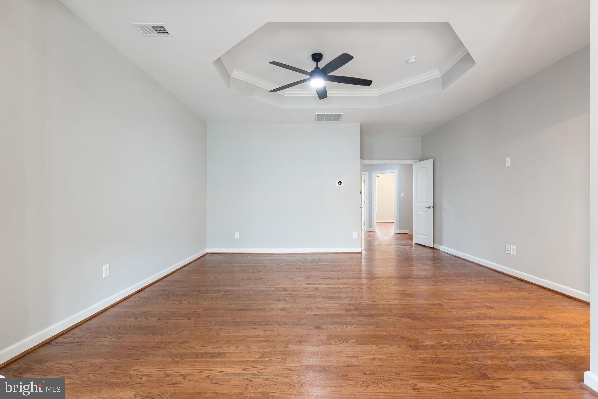 42524 Rowderbury Square Chantilly, VA 20152 - Photo 50 of 73 Primary bedroom 1