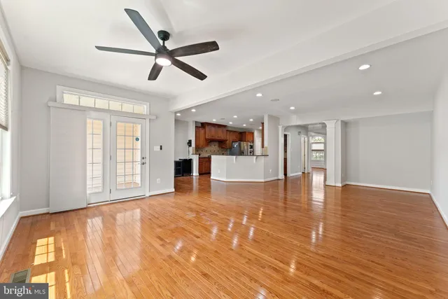 $3,642 | 42524 Rowderbury Square, Chantilly, VA 20152