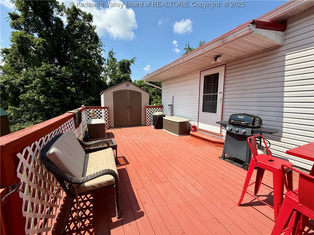 169 Myrtle Tree Road South Charleston, WV 25309 - Photo 33 of 42 Gallery Image 33
