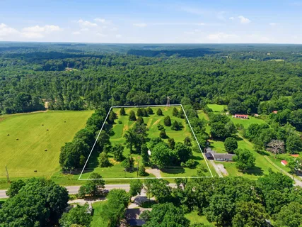 $307,000 | 3965 Highway 70 West, Dickson, TN 37055