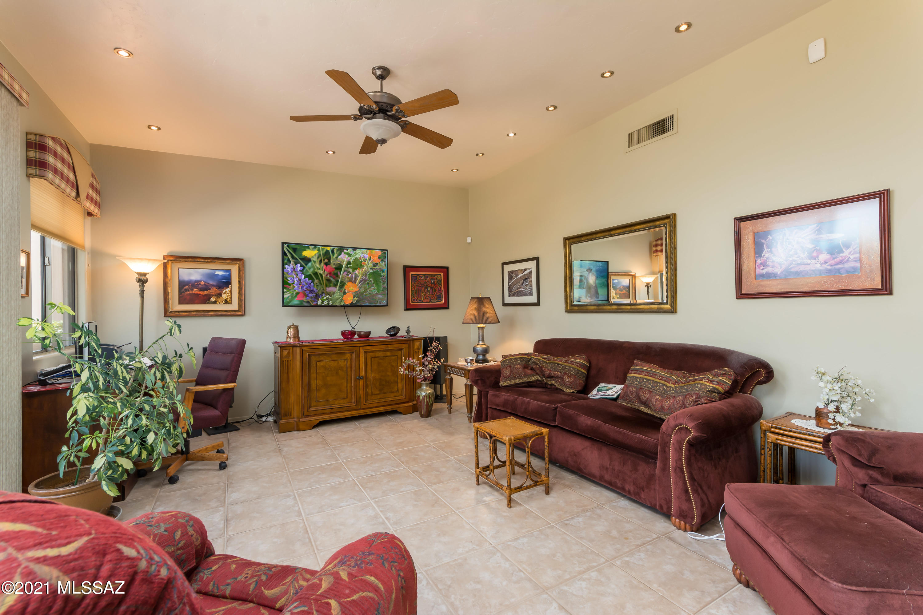 385 West Ridge Peak Road Oro Valley, AZ 85737 - Photo 25 of 26 Gallery Image 25