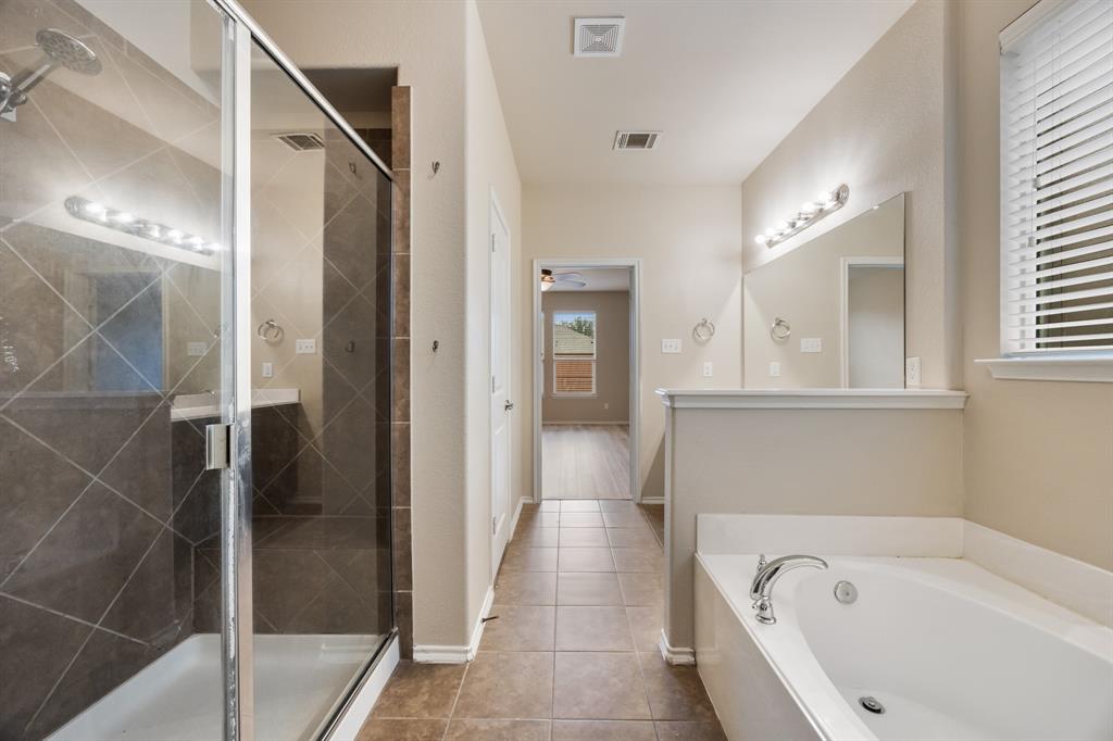 2028 Carriage Road Heartland, TX 75126 - Photo 15 of 22