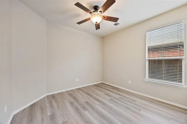 $2,400 | 2028 Carriage Road, Heartland, TX 75126