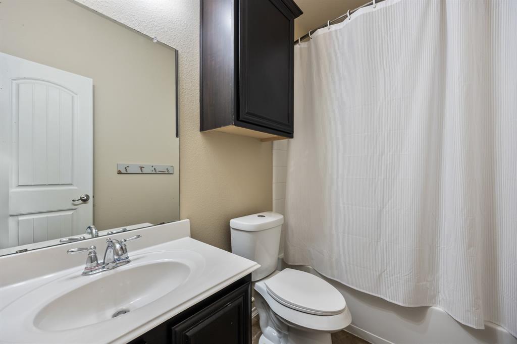 2028 Carriage Road Heartland, TX 75126 - Photo 17 of 22