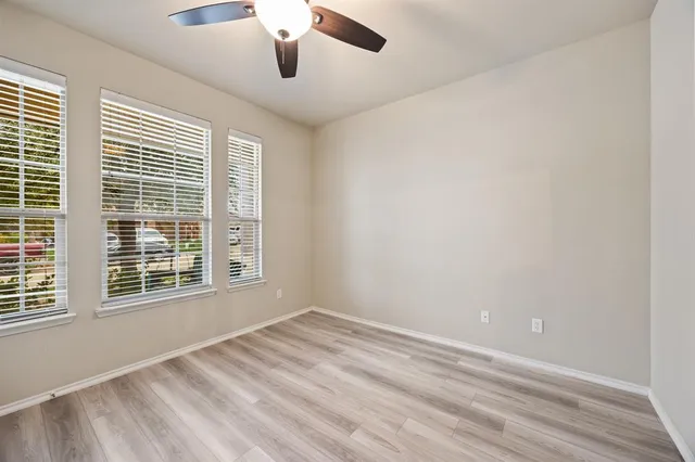 $2,400 | 2028 Carriage Road, Heartland, TX 75126