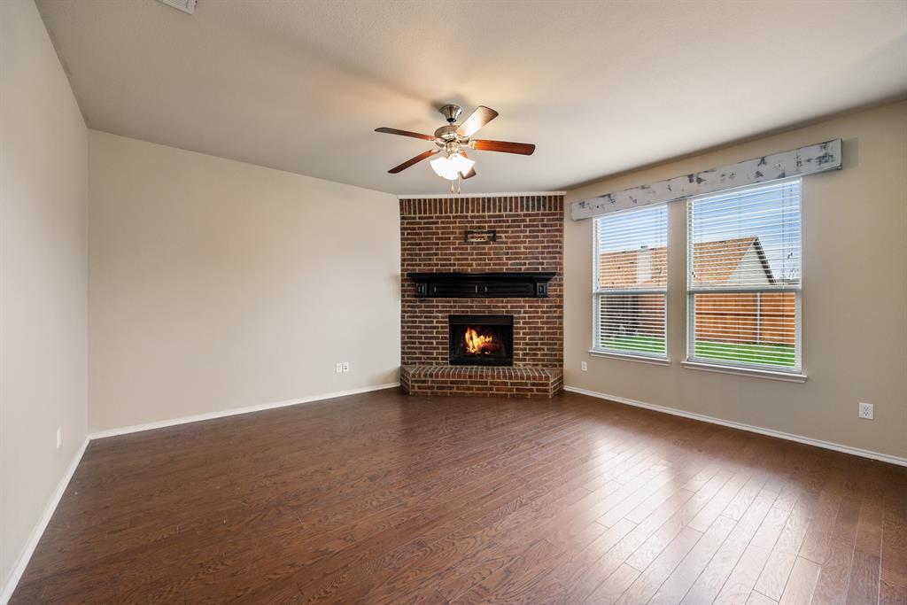 2028 Carriage Road Heartland, TX 75126 - Photo 6 of 22