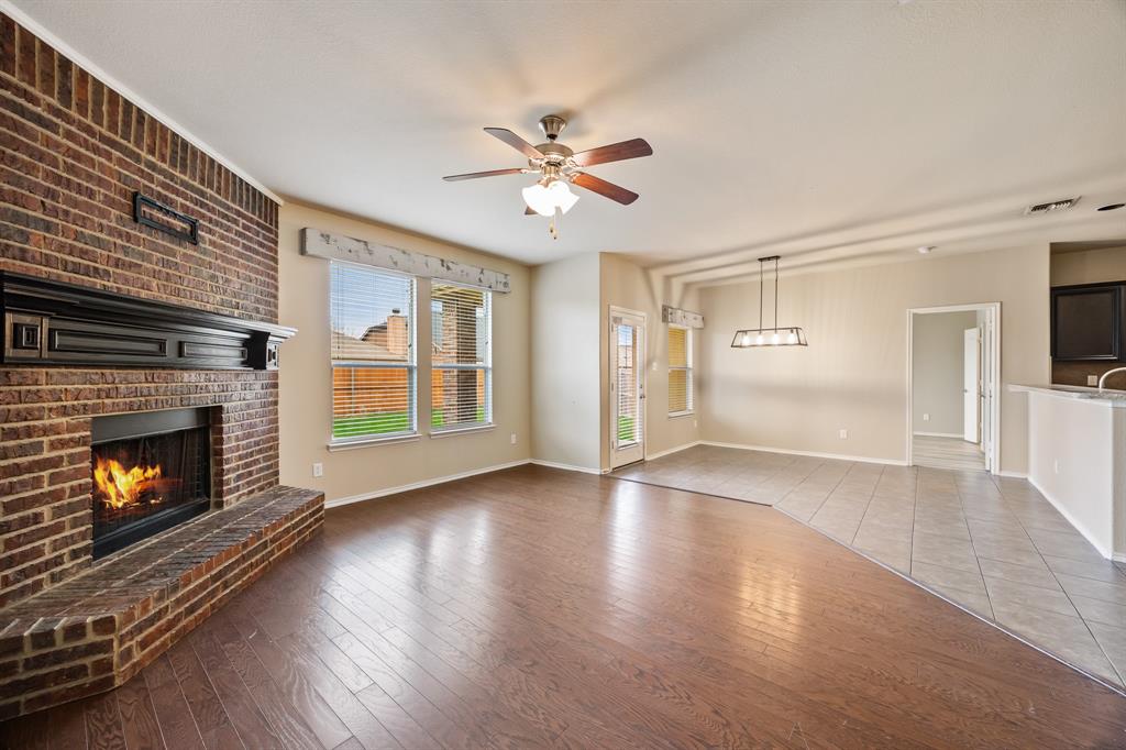 2028 Carriage Road Heartland, TX 75126 - Photo 7 of 22