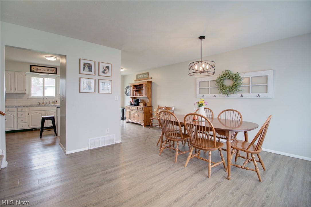 1157 Novak Road Grafton, OH 44044 - Photo 4 of 34