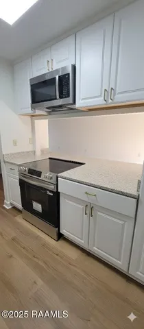 $1,400 | Undisclosed Address, Lafayette, LA 70503