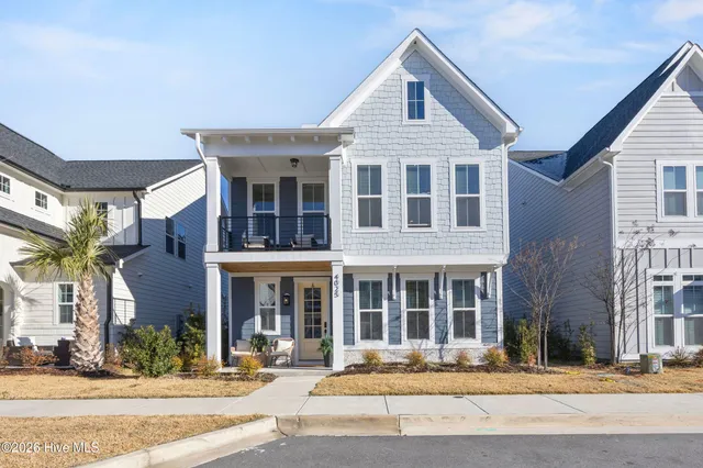 $674,990 | 4025 Watersail Drive, Wilmington, NC 28409