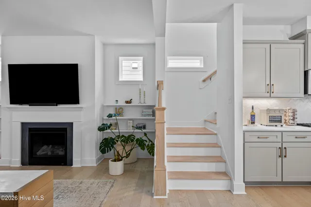 $674,990 | 4025 Watersail Drive, Wilmington, NC 28409