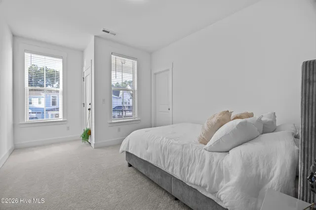 $674,990 | 4025 Watersail Drive, Wilmington, NC 28409