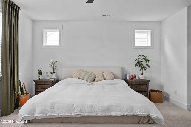 $674,990 | 4025 Watersail Drive, Wilmington, NC 28409