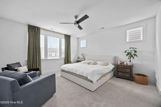 $674,990 | 4025 Watersail Drive, Wilmington, NC 28409