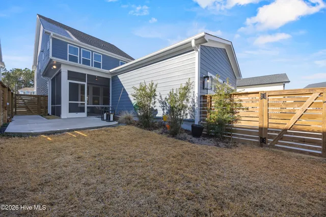 $674,990 | 4025 Watersail Drive, Wilmington, NC 28409