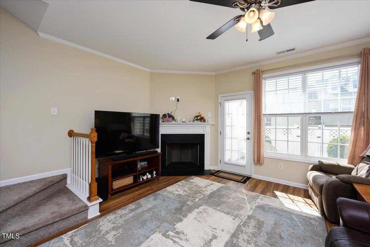 726 Bryant Street Raleigh, NC 27603 - Photo 11 of 23 13-- 10