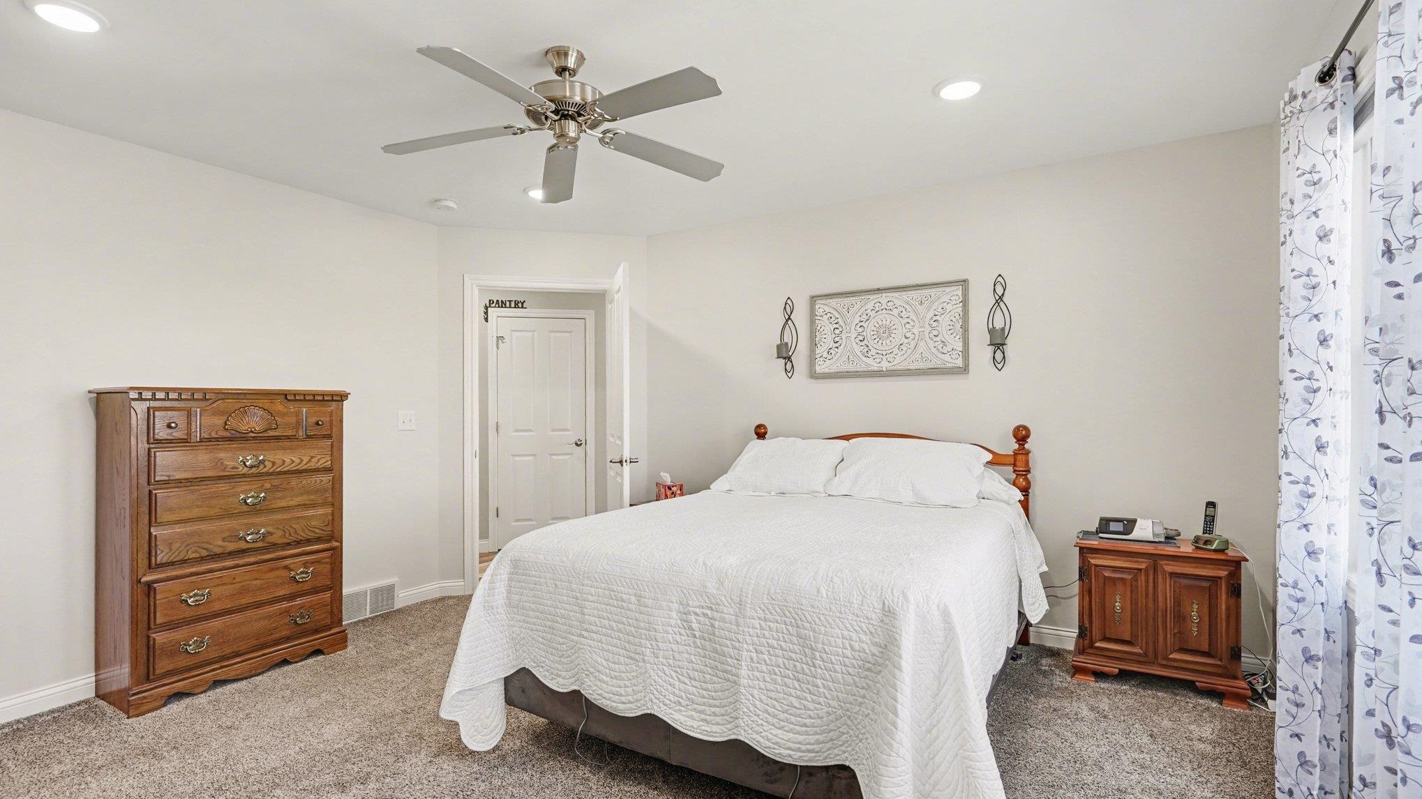 1571 East Cody Estey Road Pinconning, MI 48650 - Photo 12 of 33
