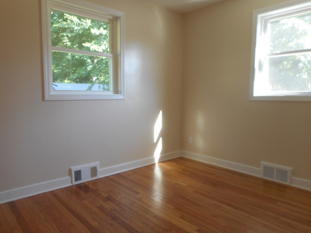 211 Little River Road Westfield, MA 01085 - Photo 11 of 18 Gallery Image 11