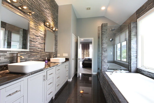 792 Ridgeview Lane Sugar Grove, IL 60554 - Photo 21 of 29 a large bathroom with double vanity and a bathtub