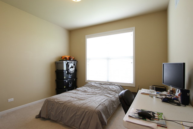 792 Ridgeview Lane Sugar Grove, IL 60554 - Photo 23 of 29 a bedroom with a bed and a window