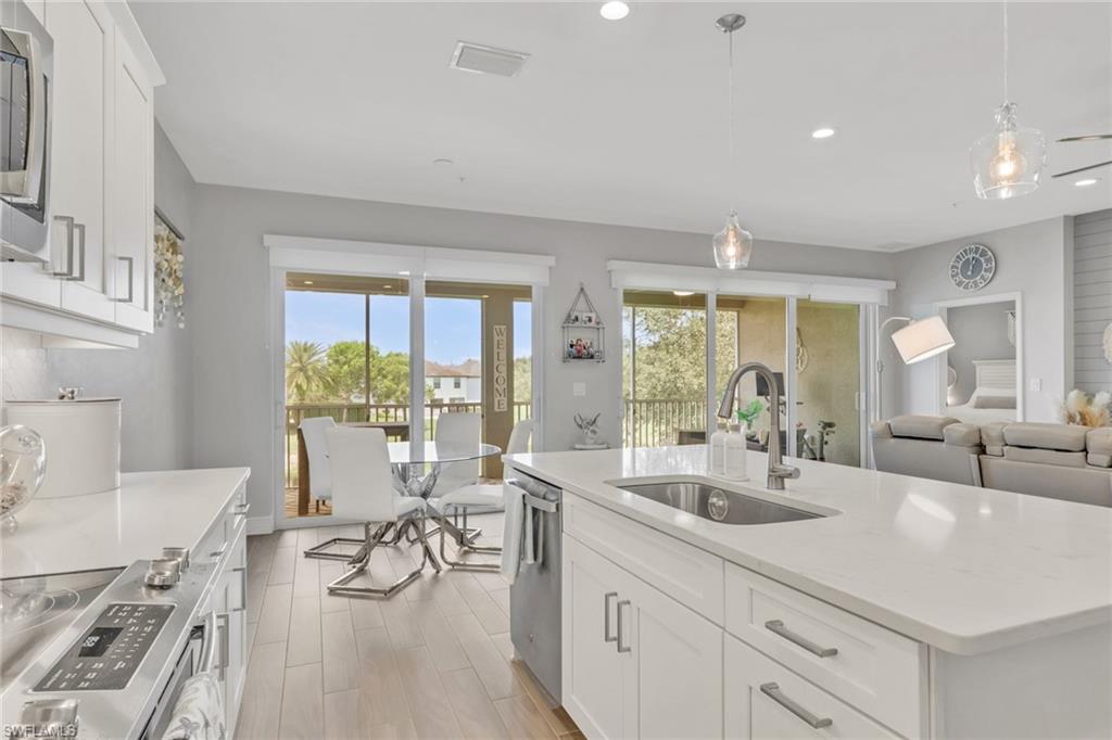 2335 Sawyers Hill Road, Unit 506 Naples, FL 34120 - Photo 9 of 30