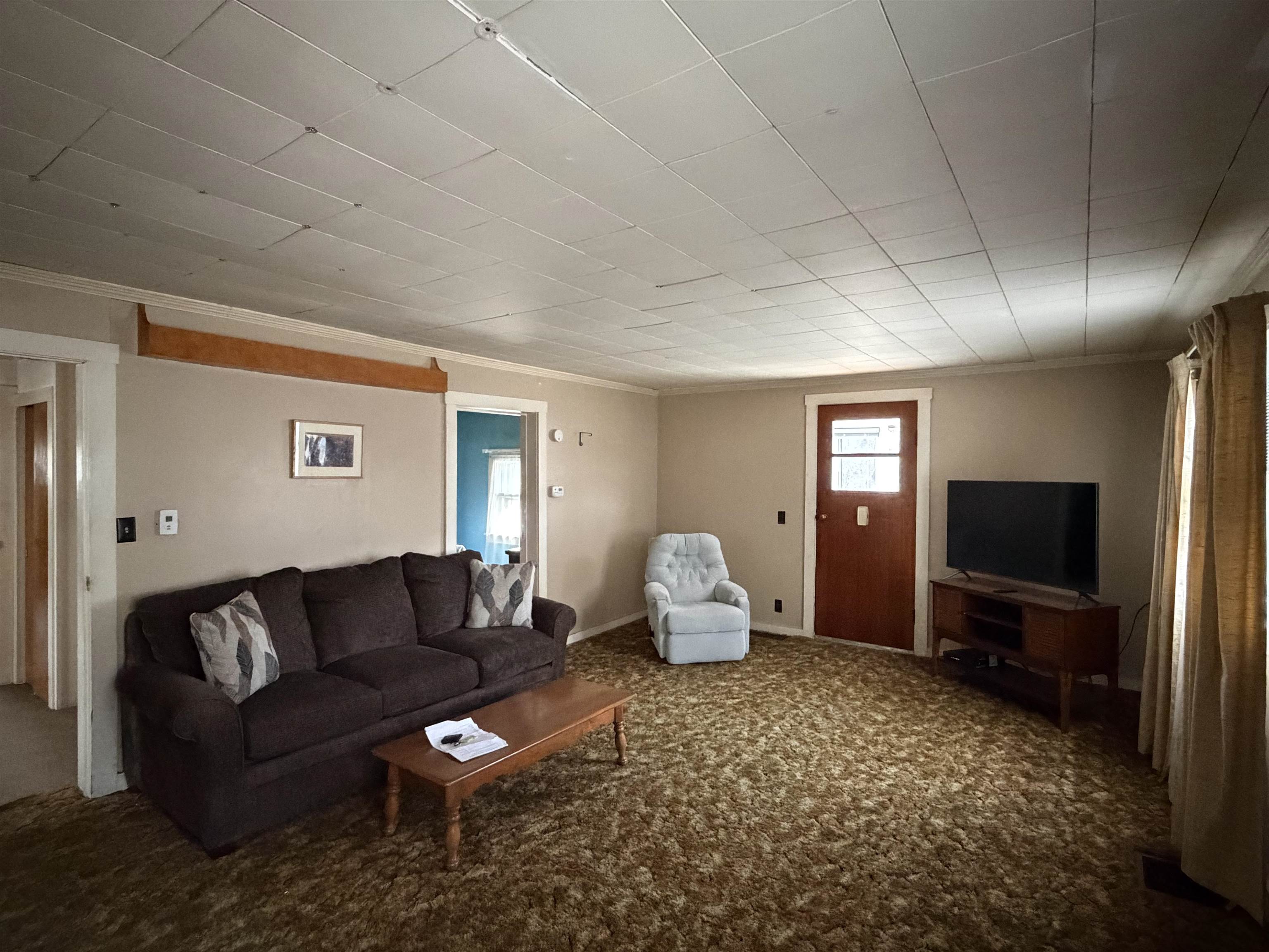 1374 Highway 103 Chester, VT 05143 - Photo 5 of 21