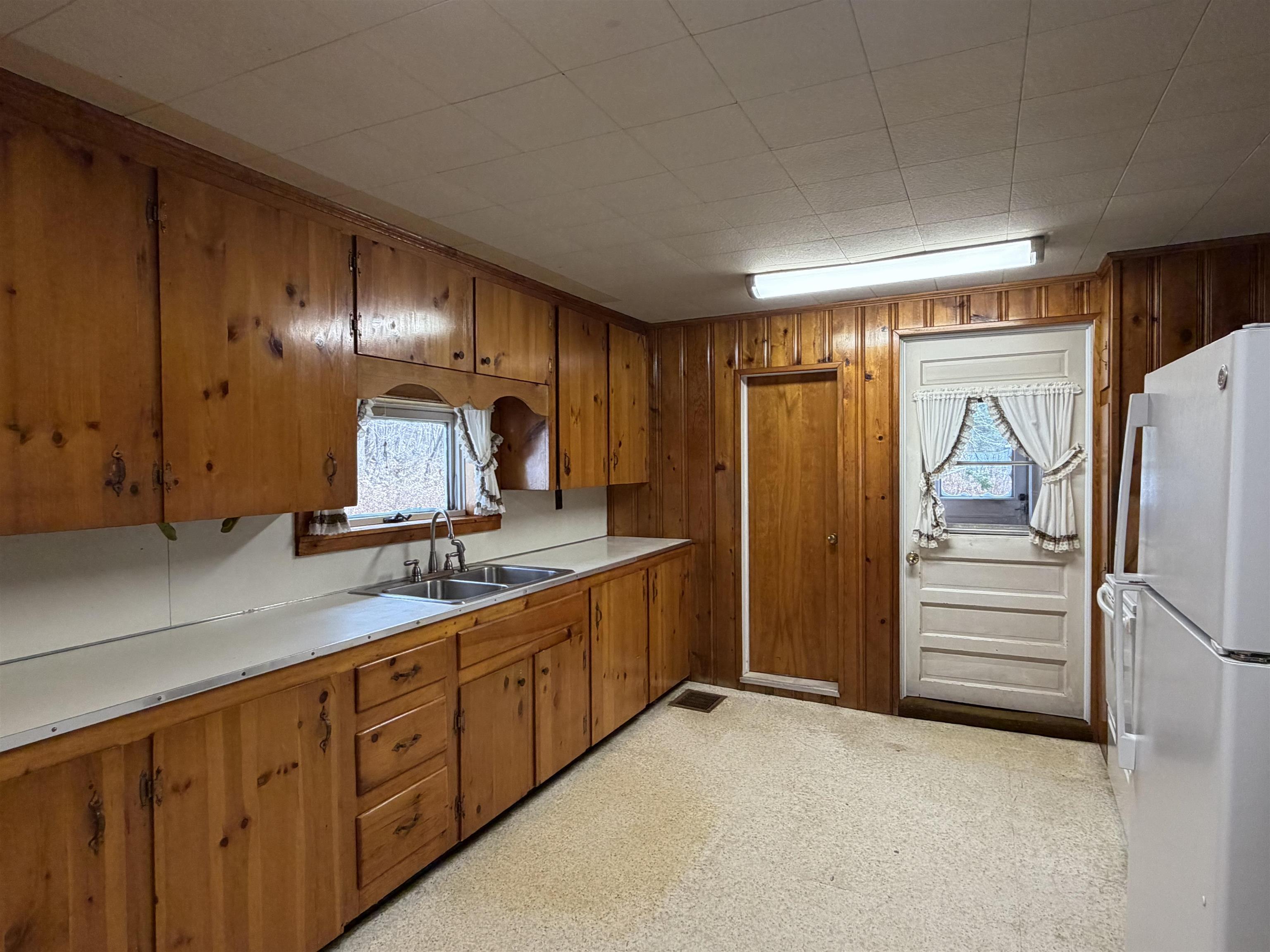 1374 Highway 103 Chester, VT 05143 - Photo 10 of 21