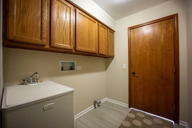 $565,000 | 1-n020 Prairie Path Lane, Winfield, IL 60190