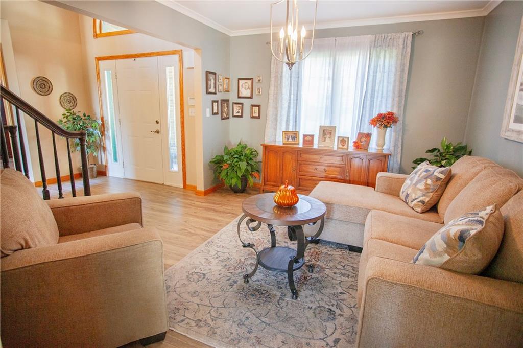 14 Glenmeade Road Greensburg, PA 15601 - Photo 3 of 35