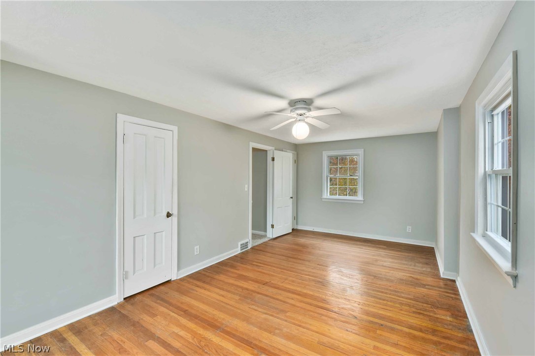 25912 Highland Road Cleveland, OH 44143 - Photo 14 of 35