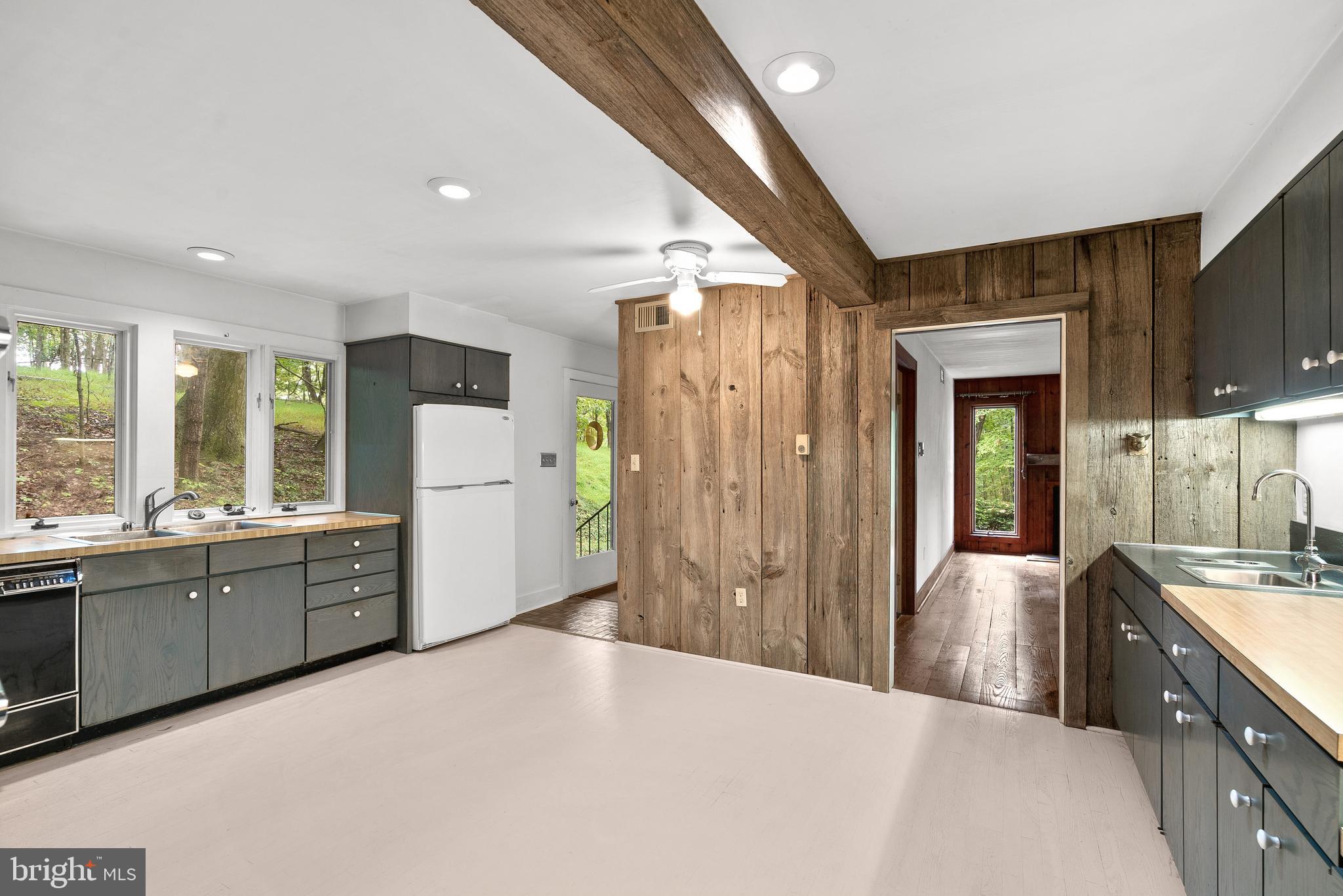 7335 Dance Hall Road Frederick, MD 21701 - Photo 11 of 54 Kitchen