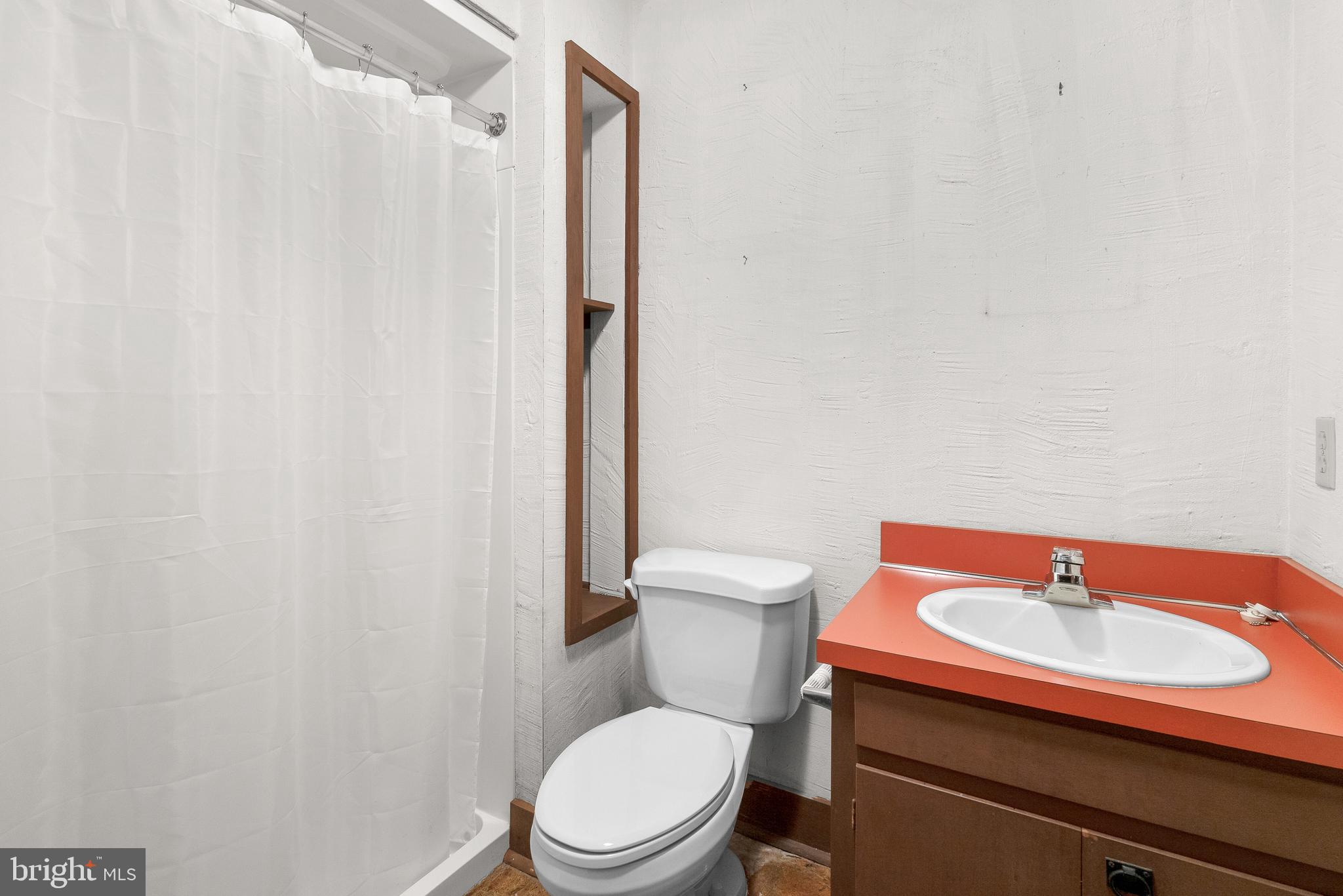 7335 Dance Hall Road Frederick, MD 21701 - Photo 43 of 54 Full Bath with Shower