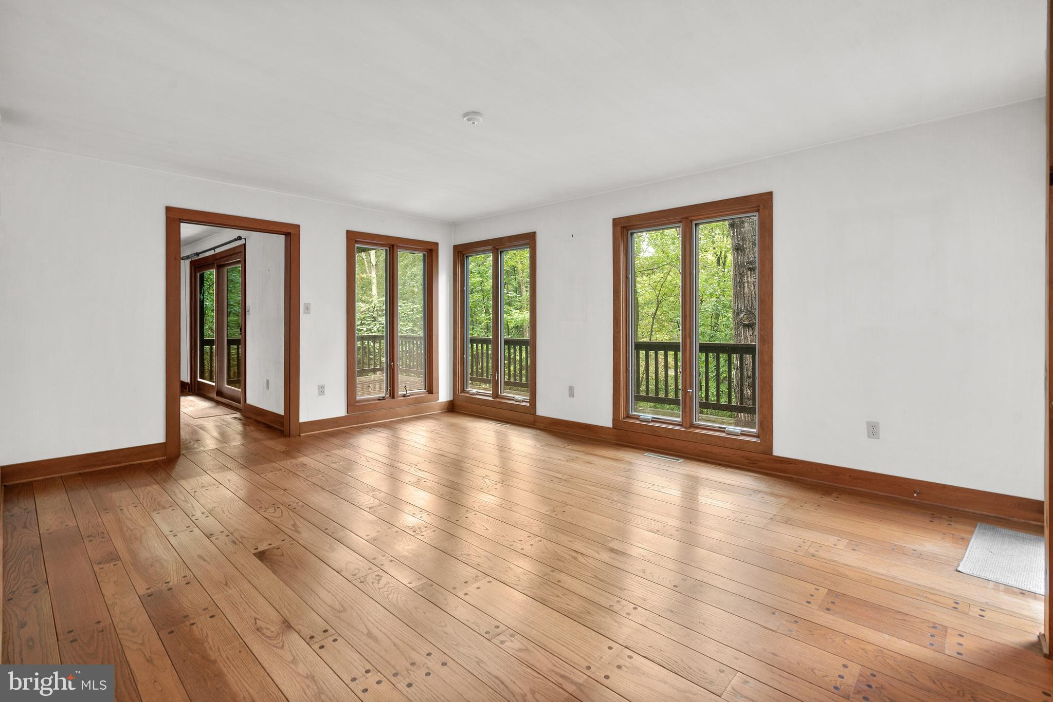 7335 Dance Hall Road Frederick, MD 21701 - Photo 8 of 54 Dining Room