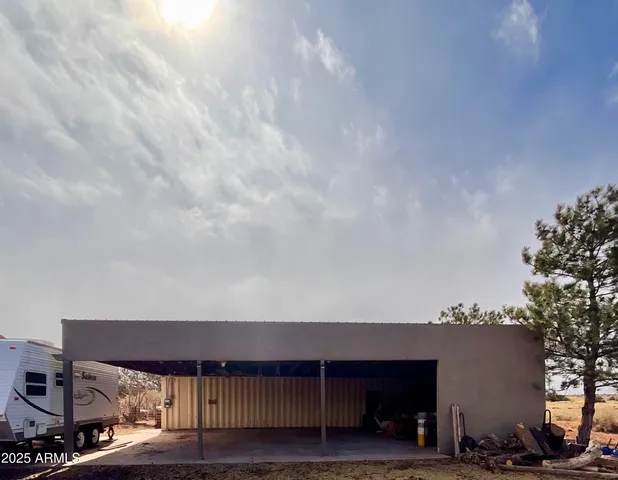 $475,000 | 242 County Road, Concho, AZ 85924
