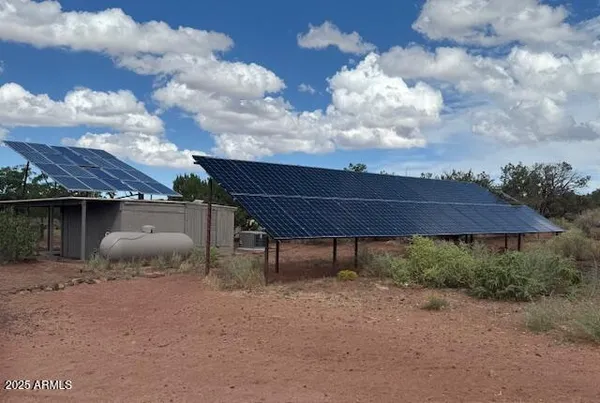 $440,000 | 242 County Road, Concho, AZ 85924
