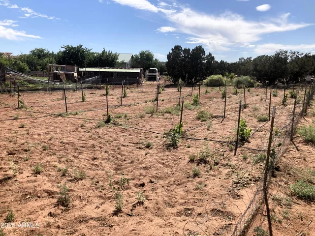 $475,000 | 242 County Road, Concho, AZ 85924
