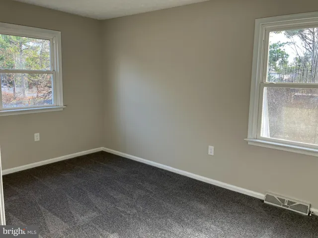 $379,000 | 114 Buckingham Drive, Stephens City, VA 22655