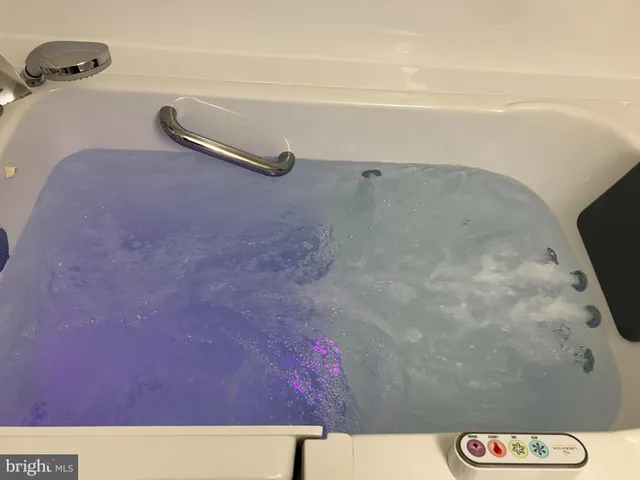 $379,000 | 114 Buckingham Drive, Stephens City, VA 22655