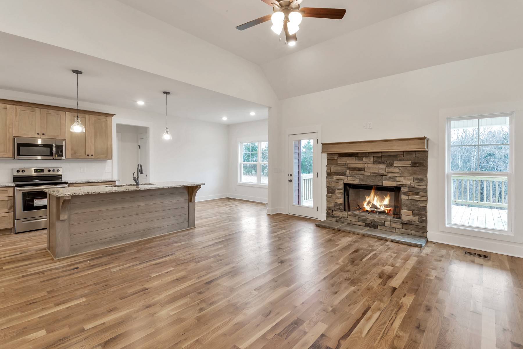 3184 Battle Creek Road Springfield, TN 37172 - Photo 4 of 15 a view of kitchen with sink and wooden floor